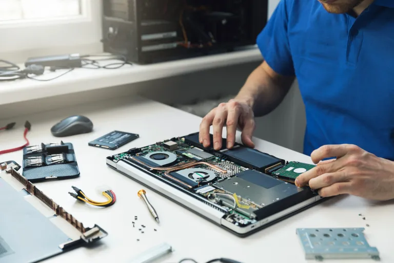 repair laptop